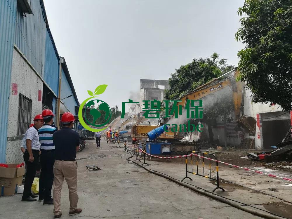 順德（dé）容桂違法建設（shè）清拆行動 拆除（chú）違規（guī）建築麵積1萬平方米(圖2)